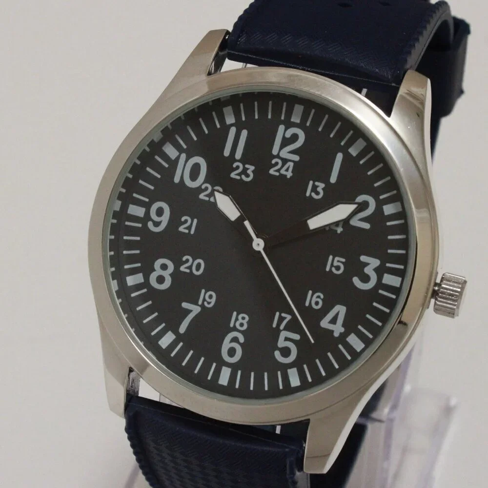Men's Quartz Field Watch Silver Tone Case Blue Tropical Rubber Strap 42mm